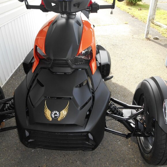 New Pair of Gold Metal Angel Wing Emblems - Picture 2 of 9